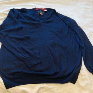 Orvis V-neck 100% merino wool